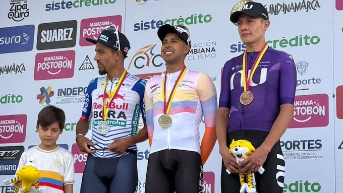 Brandon Rivera é campeão colombiano de contrarrelógio com média impressionante, "ele é melhor do que eu" afirma Egan Bernal, confira os resultados 1 girodociclismo.com.br brandon rivera e campeao colombiano de contrarrelogio com media impressionante confira os resultados e a chegada image 6