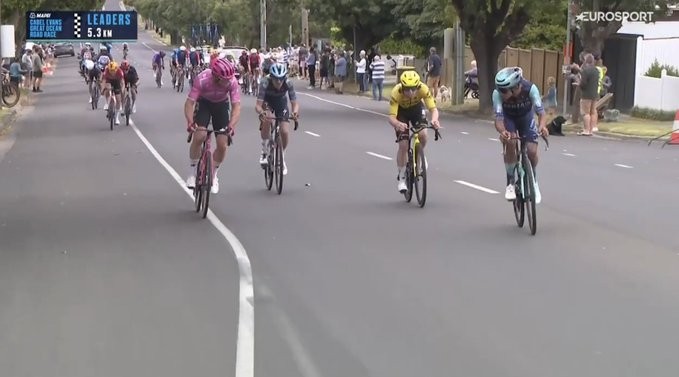 girodociclismo.com.br brennan fica perto da vitoria em geelong image