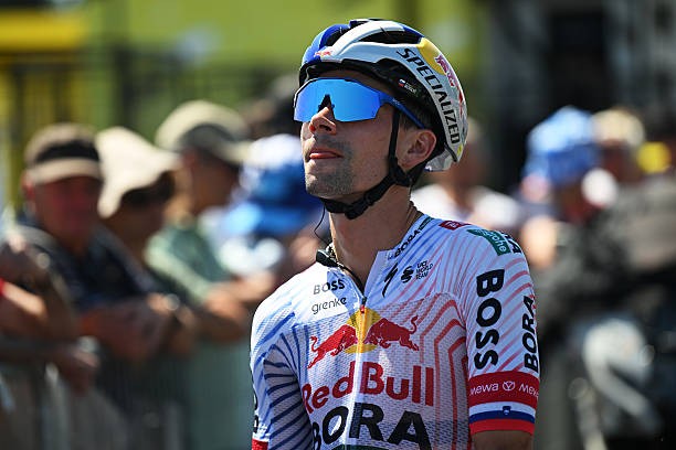 girodociclismo.com.br campeao da vuelta critica remco evenepoel e sugere mudanca de capitao roglic deveria comecar a pensar em ir para o tour assista o video image 1