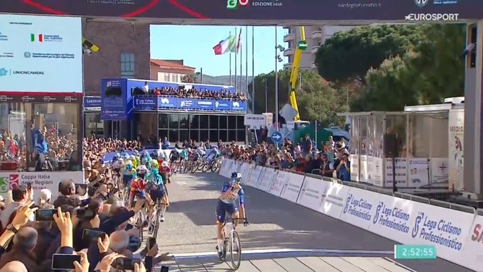girodociclismo.com.br giro di sardegna 2026 davide donati bate sprint reduzido e vence a 2a etapa confira os resultados e a chegada image 6