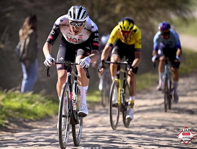 girodociclismo.com.br gregario de joao almeida na volta ao algarve e promovido ao worldtour pela uae emirates image 1