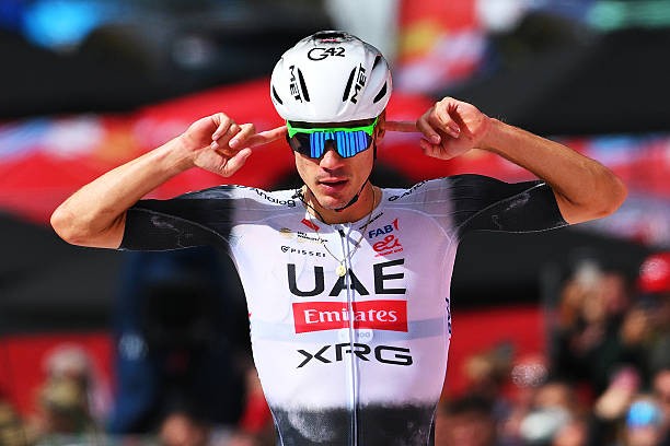 girodociclismo.com.br joao almeida e juan ayuso com clima amistoso antes da volta ao algarve image 3