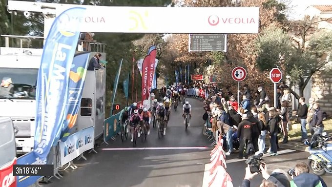 girodociclismo.com.br joppe heremans vence a 4a etapa da etoile de besseges e registra sua 1a vitoria profissional confira os resultados e a chegada image 1