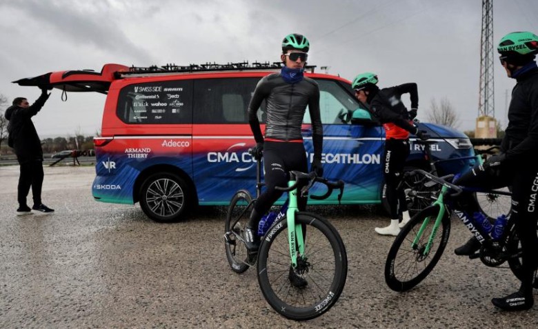 girodociclismo.com.br jovem prodigio frances admite sacrificios antes da estreia na volta ao algarve nao vejo meus pais nem namorada ha dois meses image 2