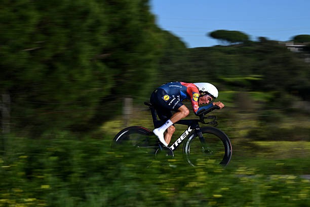 girodociclismo.com.br juan ayuso descreve evela surpresa na lidl trek em outra equipe eu teria perdido a volta ao algarve assista o video image