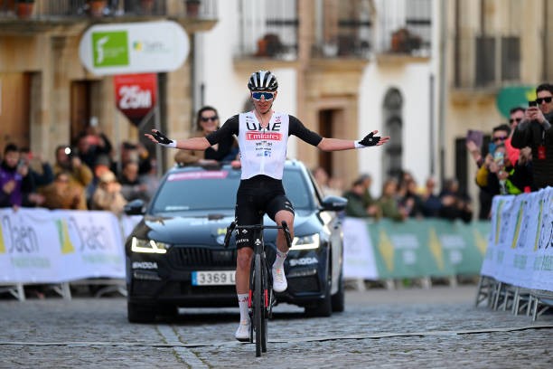 girodociclismo.com.br momparler quer pogacar e van der poel na clasica jaen e anuncia mudancas no percurso image