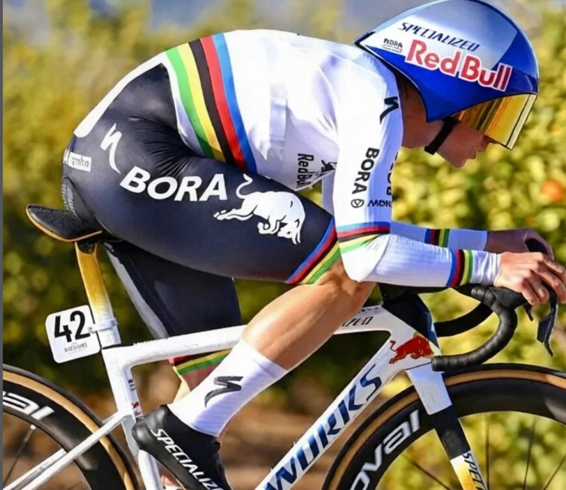 girodociclismo.com.br remco evenepoel confirma favoritismo e vence o contrarrelogio da volta a valencia confira os resultados e a chegada image 9