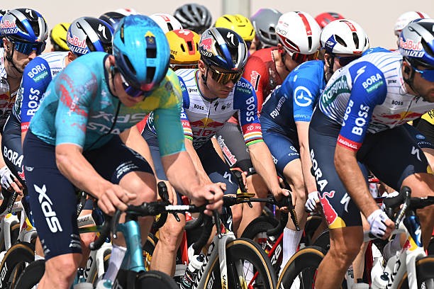 girodociclismo.com.br remco evenepoel segue confiante apos vitoria de isaac del toro no uae tour nao muda a tatica e a mentalidade para amanha image 3