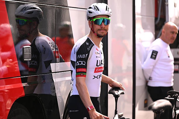 girodociclismo.com.br uae emirates anuncia equipe para a volta ao algarve joao almeida lidera forte time chegamos com ambicoes bastante elevadas image