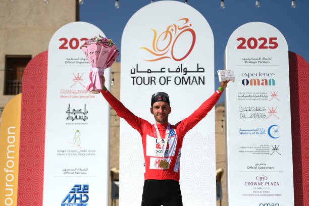 girodociclismo.com.br uae emirates define elenco para o muscat classic e tour de oma adam yates na lideranca com rui oliveira confirmado image 1