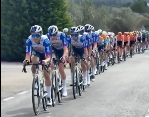 girodociclismo.com.br vence a etapa rainha da volta a valencia resultados e chegada image