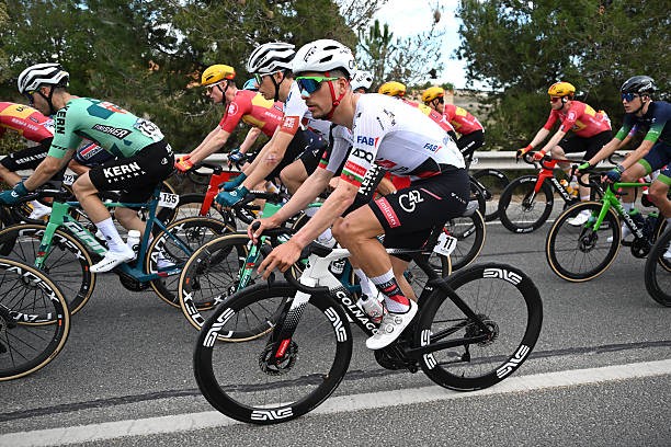 girodociclismo.com.br volta a valencia 2026 previa da etapa rainha apenas 1 segundo separa remco evenepoel e joao almeida confira os detalhes image 4