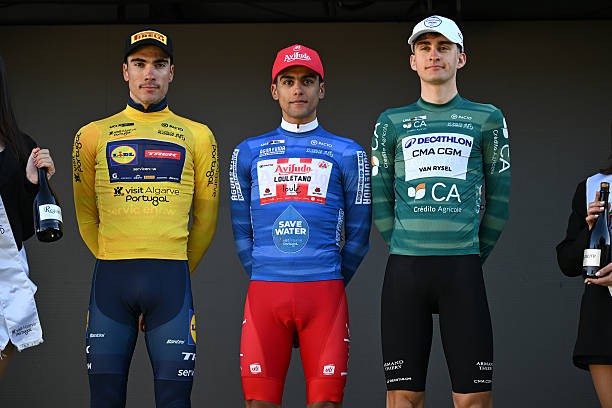 girodociclismo.com.br volta ao algarve 2026 classificacao geral apos a 3a etapa juan ayuso amplia lideranca confira as classificacoes de todas as categorias image 15