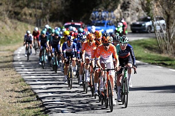 girodociclismo.com.br capitao da ineos admite erro na volta a catalunya joguei mal quando vingegaard atacou eu ultrapassei o meu limite image 1