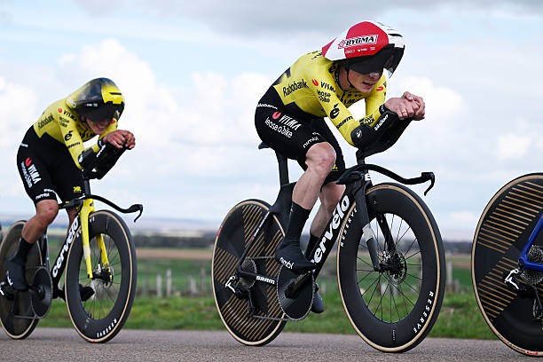 girodociclismo.com.br claro que esperavamos mais jonas vingegaard admite frustracao apos contrarrelogio da paris nice image 2