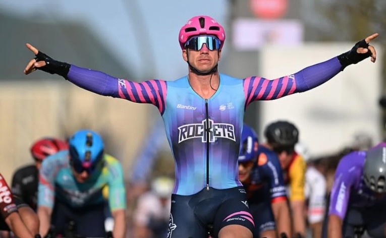 girodociclismo.com.br dylan groenewegen vence a bredene koksijde classic confira os resultados e a chegada image 4