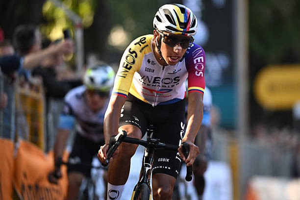 girodociclismo.com.br egan bernal sera o nosso lider na strade bianche ineos grenadiers inicia temporada com ambicao renovada image