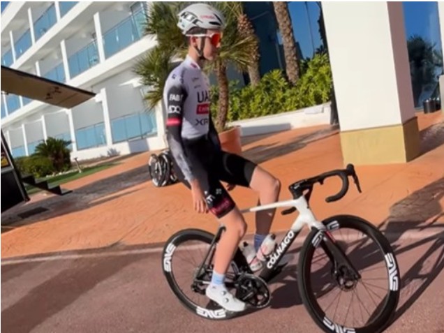 girodociclismo.com.br irmao de paul seixas realizou estagio da uae emirates xrg coincidencia image 4