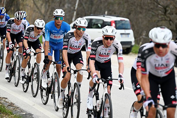 girodociclismo.com.br isaac del toro com reacao surpreendente apos vitoria da tirreno adriatico estou feliz mas tenho sentimentos mistos assista a entrevista image