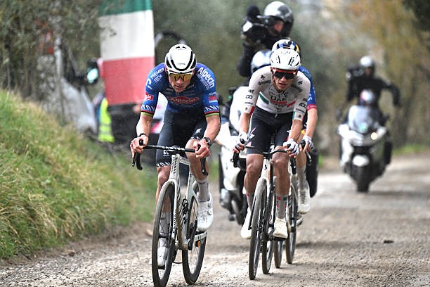 girodociclismo.com.br isaac del toro devera enfrentar mathieu van der poel nesta semana em classica de paralelepipedos image 2
