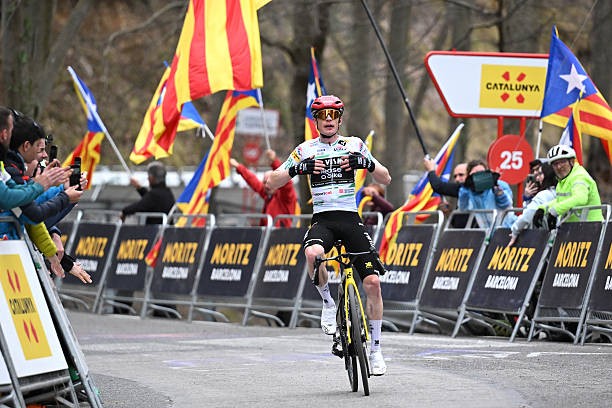 girodociclismo.com.br jonas vingegaard quebra recorde de tadej pogacar em iconica montanha e reforca candidatura para o tour de france image 2