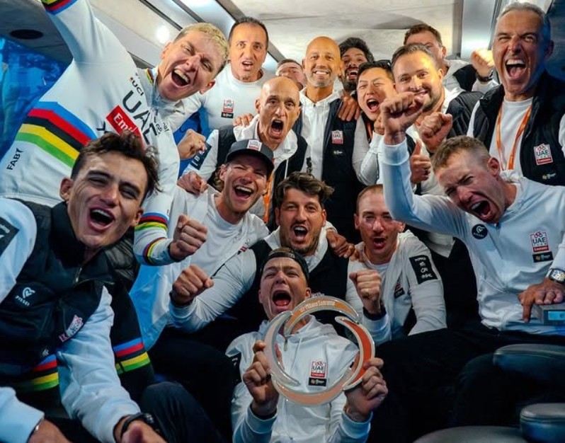 girodociclismo.com.br mathieu van der poel reconhece a superioridade de tadej pogacar atraves das redes sociais goat confira a postagem image 5