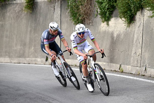 girodociclismo.com.br milan sanremo 2026 onde assistir tadej pogacar mathieu van der poel e forte start list confira todas as informacoes da prova image