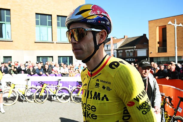girodociclismo.com.br organizacao da le samyn rebate denuncia de wout van aert tivemos uma reuniao com a policia nada foi relatado image
