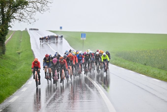 girodociclismo.com.br paris nice 2026 vence a 4a etapa juan ayuso mantem a lideranca confira os resultados e a chegada image 1