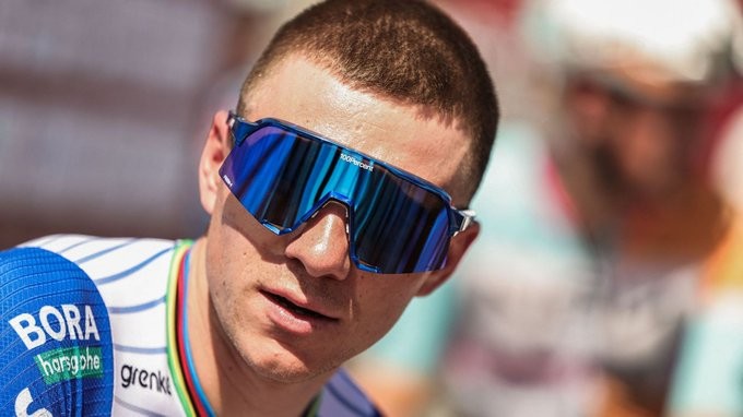 girodociclismo.com.br remco evenepoel tem presenca ameacada na volta a catalunya belga esta isolado na espanha devido a tempestade image 3