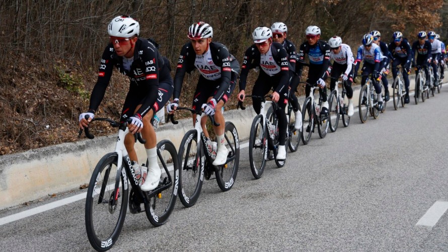 girodociclismo.com.br tirreno adriatico 2026 mathieu van der poel vence 4a etapa giulio pellizzari assume a lideranca assista a chegada image 3
