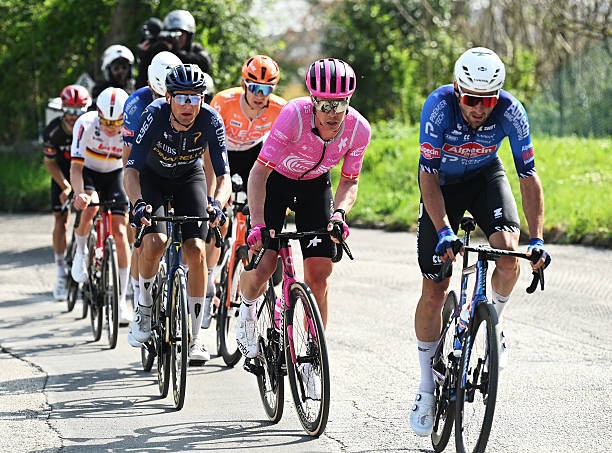 girodociclismo.com.br tirreno adriatico 2026 vence 5a etapa isaac del toro retoma a lideranca confira os resultados e a chegada image 1