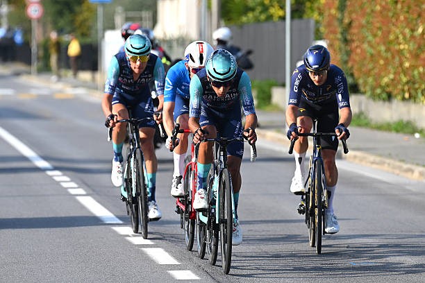girodociclismo.com.br trofeo laigueglia 2026 santiago buitrago mostra forca e vence classica confira os resultados e a chegada image 2
