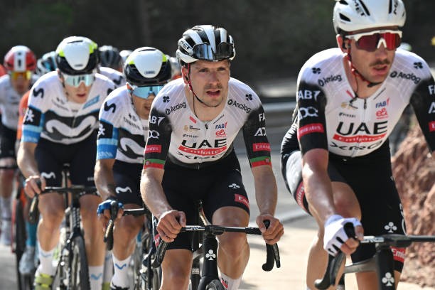 girodociclismo.com.br uae emirates anuncia equipe para a volta a catalunya 2026 joao almeida lidera forte equipe para a prova espanhola confira o anuncio image 1