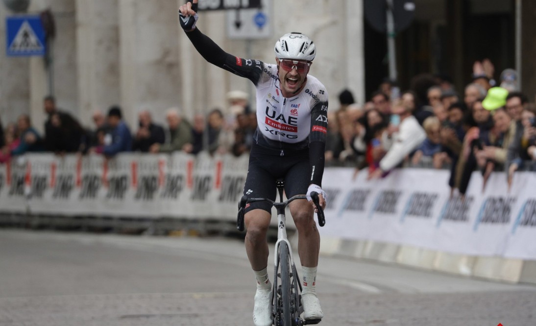 girodociclismo.com.br uae emirates enfrenta grande numero de lesoes e desiste de competicao temos 12 ciclistas fora de acao image 2