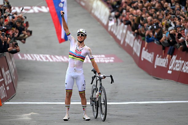 girodociclismo.com.br vazam dados de tadej pogacar durante a strade bianche e numeros sao impressionantes confira image