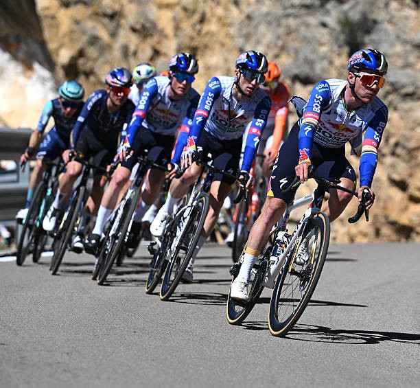 girodociclismo.com.br volta a catalunya 2026 jonas vingegaard vence a 5a etapa e assume a lideranca confira os resultados e a chegada image 1