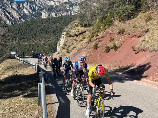 girodociclismo.com.br volta a catalunya 2026 jonas vingegaard vence a 5a etapa e assume a lideranca confira os resultados e a chegada image 21