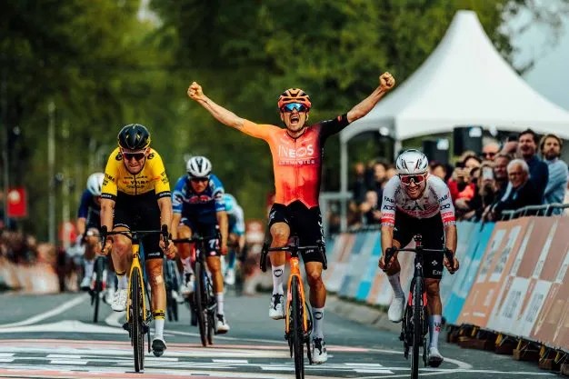 girodociclismo.com.br amstel gold race 2026 onde assistir remco evenepoel e tom pidcock confira o forte start list e a previa da competicao image 3