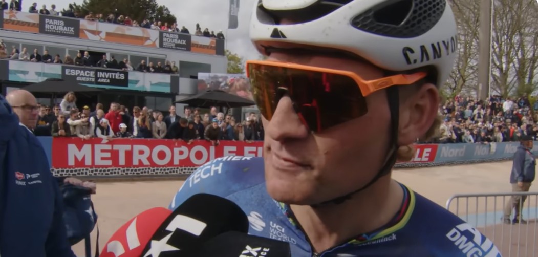 girodociclismo.com.br azar em arenberg impede feito historico de mathieu van der poel na paris roubaix 2026 image 1
