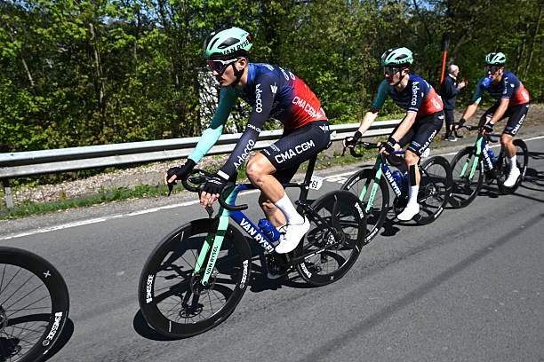 girodociclismo.com.br eu assistia na tv agora eu venco paul seixas analisa a vitoria na la fleche wallonne assista o video image 3
