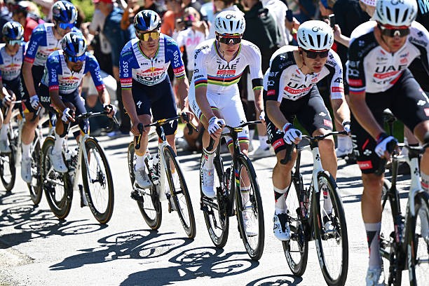 "Eu simplesmente não tive pernas" Remco Evenepoel reconhece a superioridade de Tadej Pogacar e Paul Seixas 3 girodociclismo.com.br eu simplesmente nao tinha pernas remco evenepoel reconhece a superioridade de tadej pogacar e paul seixas image
