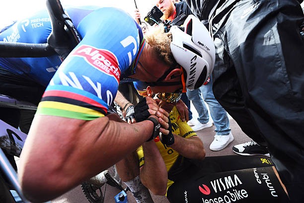 girodociclismo.com.br foi uma grande burrice da minha parte diretor da alpecin analisa fracasso de mathieu van der poel na paris roubaix image 5