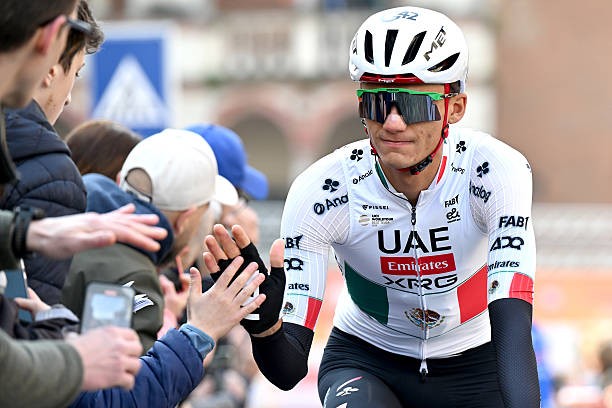girodociclismo.com.br isaac del toro tentara repetir vitoria de joao almeida na volta ao pais basco uae emirates revela forte equipe para a prova image