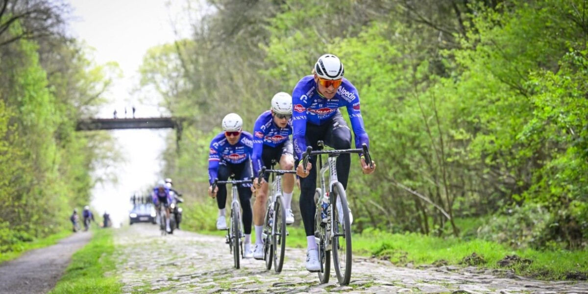 girodociclismo.com.br mathieu van der poel com forte time de apoio na paris roubaix alpecin premier tech revela equipe com surpresa image