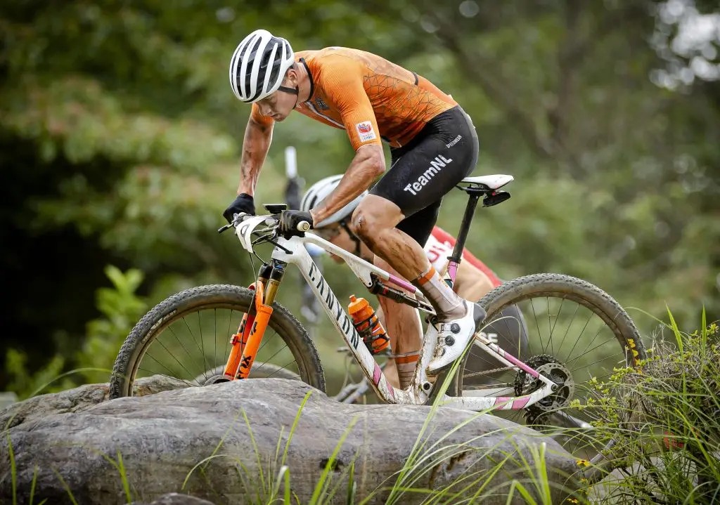 Mathieu van der Poel confirma presença no Mundial de Mountain Bike "ninguém venceu em todas as disciplinas, seria histórico" 4 girodociclismo.com.br mathieu van der poel confirma presenca no mundial de mountain bike ninguem venceu em todas as disciplinas seria historico image 3