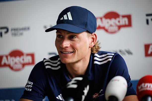 girodociclismo.com.br nao existe corrida que tadej pogacar nao possa vencer mathieu van der poel projeta duelo com pogacar antes da paris roubaix image 5