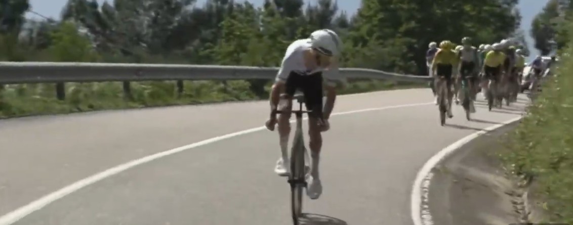 O Gran Camiño 2026: Adam Yates é campeão, Alessandro Pinarello vence a 5ª etapa; confira os resultados e a chegada 6 girodociclismo.com.br o gran camino 2026 adam yates vence a 5a etapa e e campeao confira os resultados e a chegada image 11