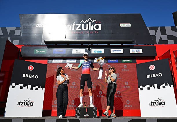 girodociclismo.com.br paul seixas analisa a 1a vitoria no worldtour uma etapa foi superada mas ainda restam 5 assista o video image