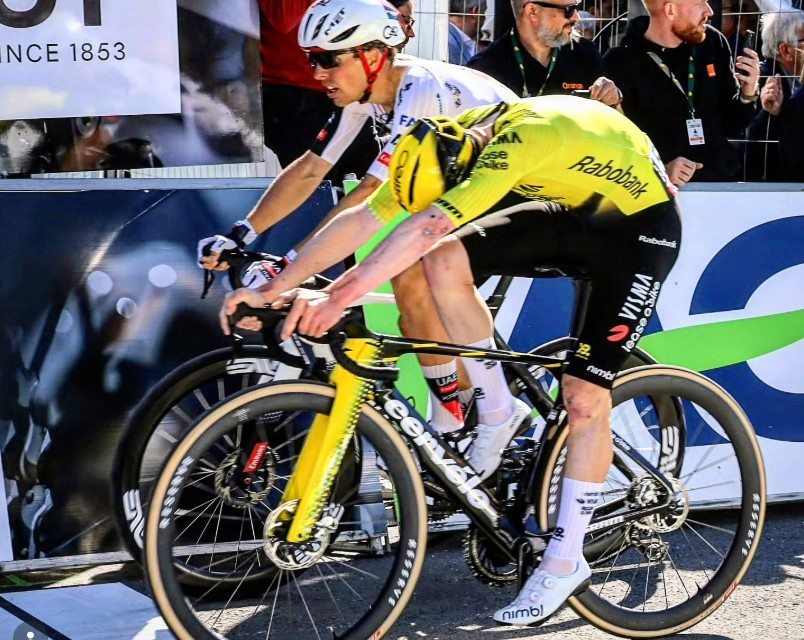 "Paul Seixas é como Tadej Pogacar" capitão da UAE Emirates admite a superioridade do francês na Flèche Wallonne, assista o vídeo 1 girodociclismo.com.br paul seixas e como tadej pogacar capitao da uae emirates admite a superioridade do frances na fleche wallonne assista o video image